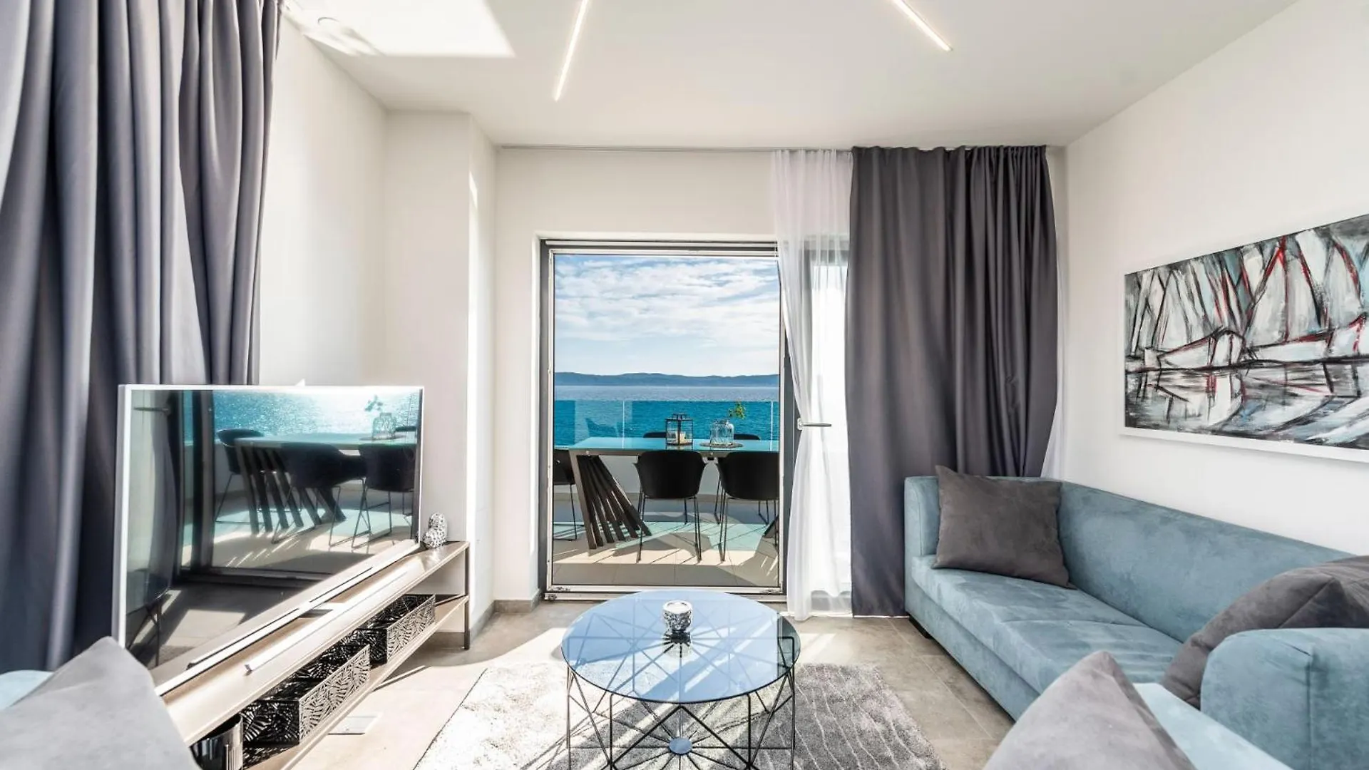 Beachfront Villa Bibinje Apartment