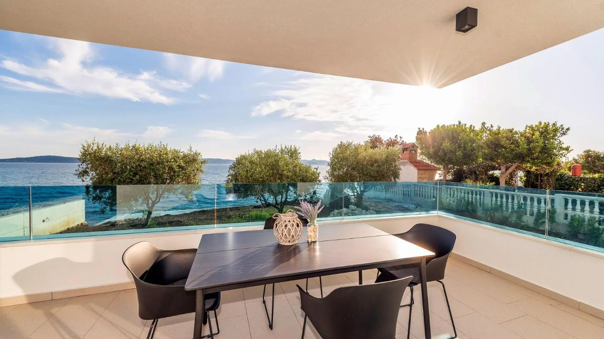 Beachfront Villa Bibinje Apartment